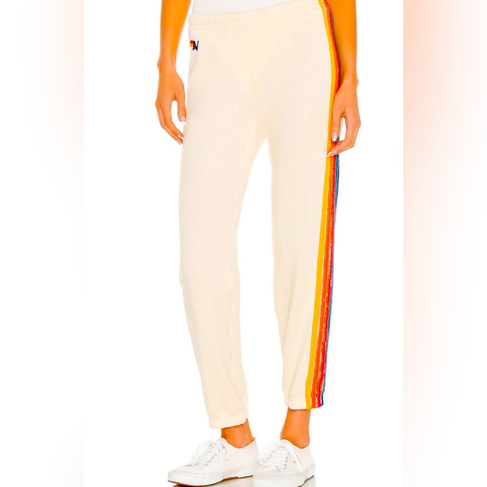 5 Stripe Sweatpant in Vintage White
Aviator Nation

$156